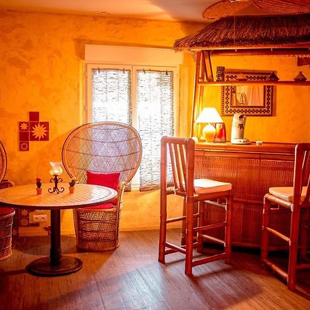 Bed and Breakfast Domaine De La Croix Du Vexin Themericourt Exteriér fotografie